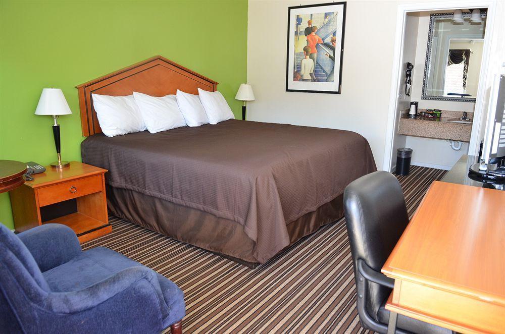 Winton Inn & Suites Barnwell Εξωτερικό φωτογραφία
