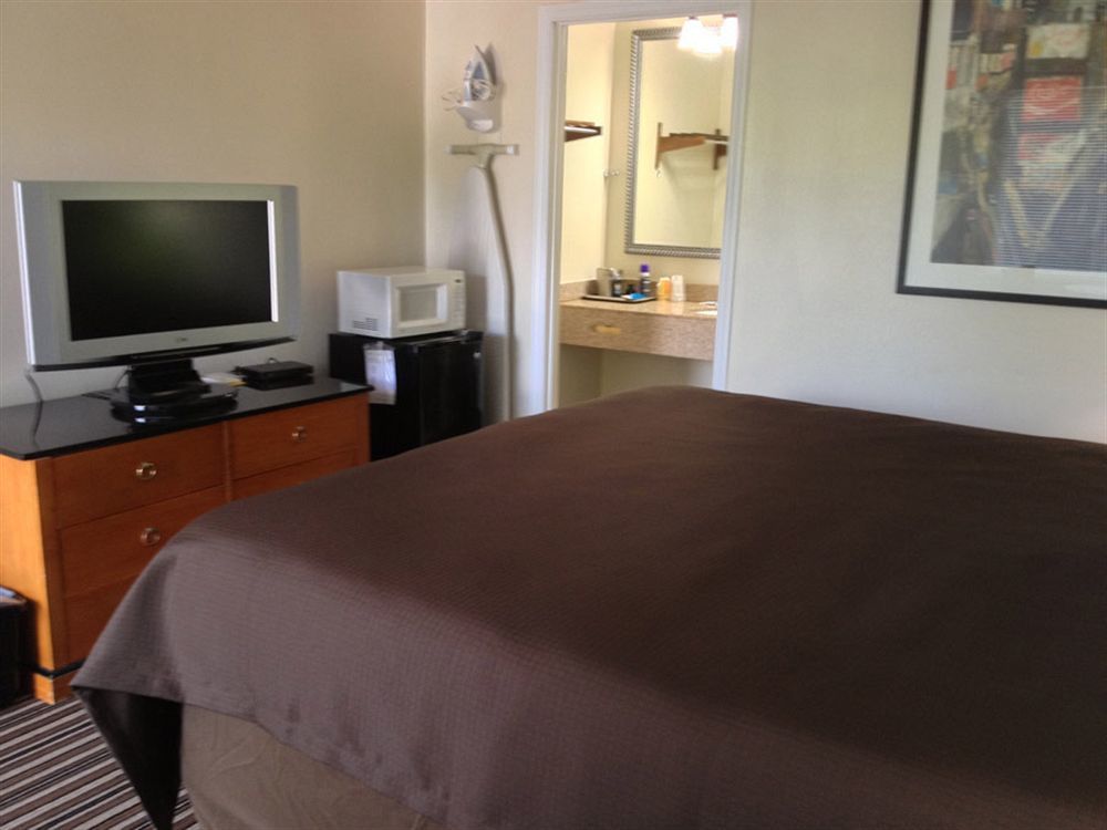 Winton Inn & Suites Barnwell Εξωτερικό φωτογραφία